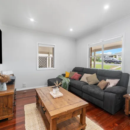 Rent this 3 bed apartment on Bellevue Street in South Grafton NSW 2460, Australia