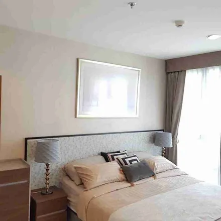 Rent this 1 bed apartment on Rhythm Sukhumvit 42 in Soi Barbot 1, Khlong Toei District
