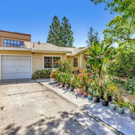 Buy this 3 bed house on 1898 Ascot Court in Concord, CA 94520