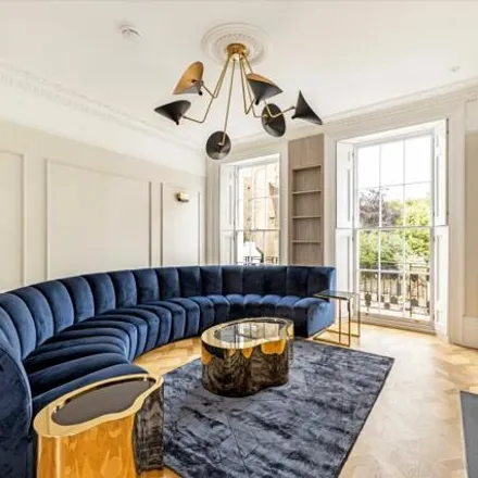 Rent this 6 bed townhouse on 13 Albion Street in London, W2 2LG