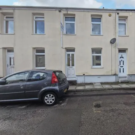 Buy this 3 bed townhouse on Commercial Street in Pontypool, NP4 5JE