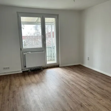 Rent this 3 bed apartment on Oststraße 17 in 04435 Schkeuditz, Germany