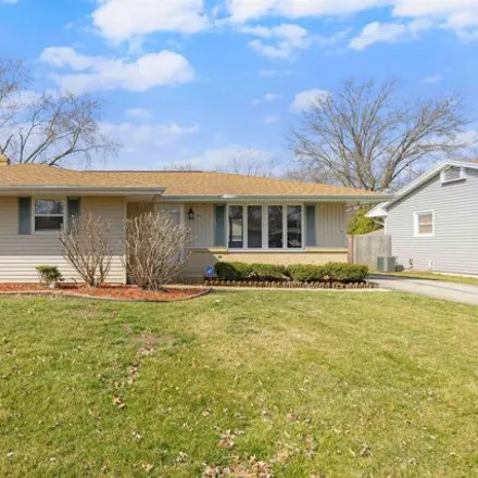 Buy this 3 bed house on 1175 Esmond Drive in Rockford, IL 61108