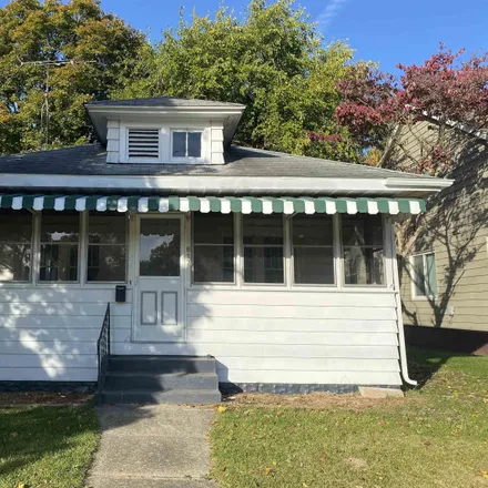 Buy this 2 bed house on 817 South Logan Street in South Bend, IN 46615
