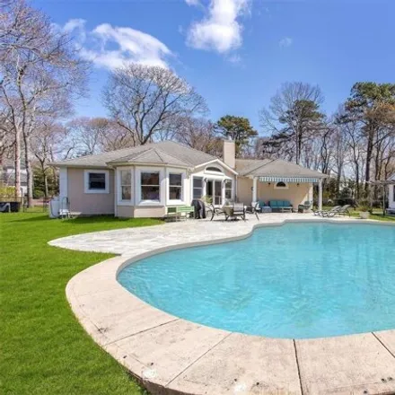 Rent this 3 bed house on 8 Country Lane in Southampton, Hampton Bays