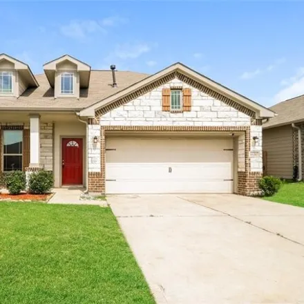Rent this 3 bed house on 11217 Danny Ln in Willis, Texas
