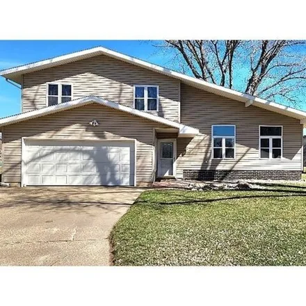 Buy this 3 bed house on 299 Willow Court in Elk Point, SD 57025