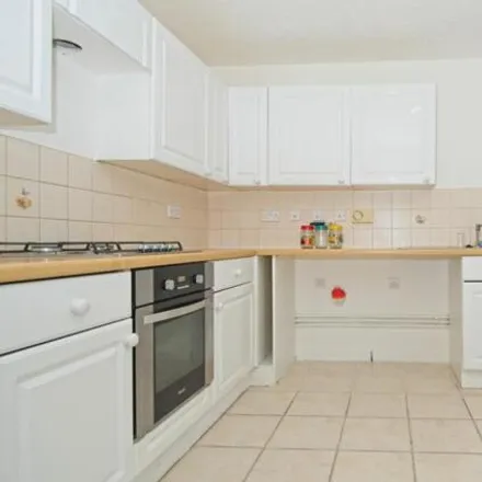 Image 7 - Brynteg Road, Caerphilly County Borough, CF83 2PU, United Kingdom - Duplex for sale