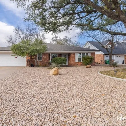 Buy this 3 bed house on 3108 Oak Forest Drive in San Angelo, TX 76904
