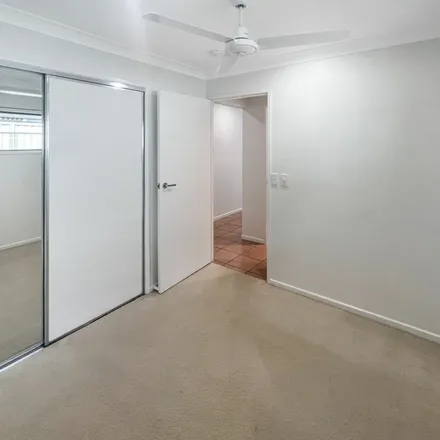 Rent this 3 bed duplex on Terrigal Crescent in Southport QLD 4215, Australia