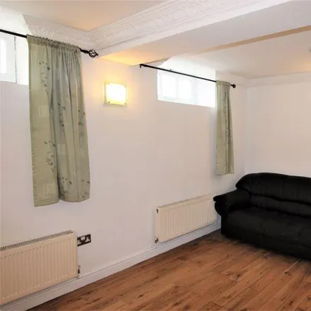 Rent this 1 bed apartment on Currys in 123 Mile End Road, London