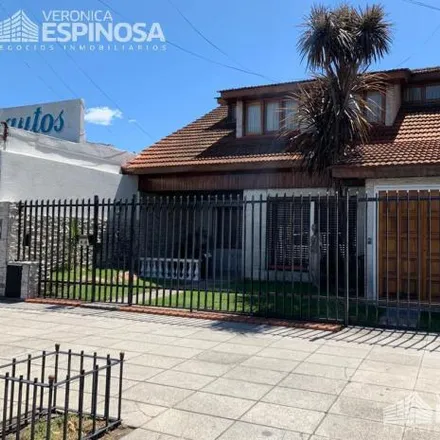 Buy this 4 bed house on Avenida Hipólito Yrigoyen 167 in Partido de Morón, 1708 Morón