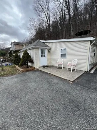 Rent this 2 bed house on 627 Jersey Avenue in Village of Greenwood Lake, Warwick