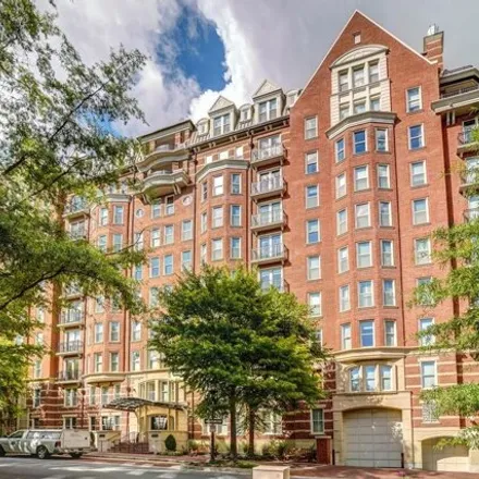 Buy this 3 bed condo on Apartments in 4821 Montgomery Lane, Bethesda