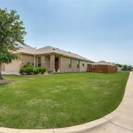Image 3 - 1201 Freestone Court, Fort Worth, TX 76179, USA - House for sale