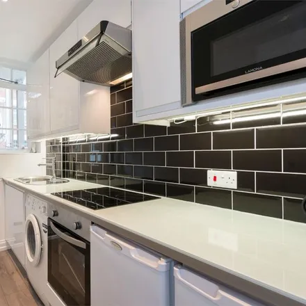 Image 2 - Coram Street, London, WC1N 1HE, United Kingdom - Apartment for rent