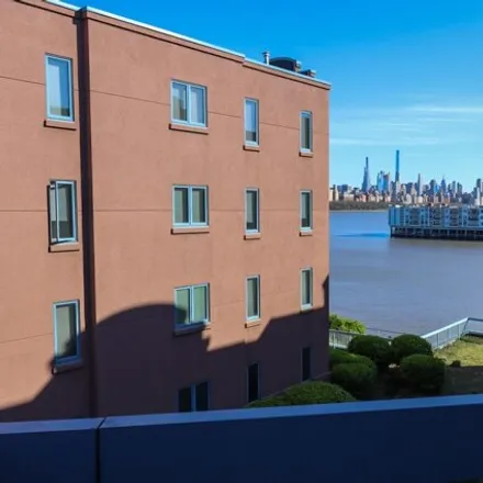 Buy this 2 bed condo on 504 Stockton Ct Unit 504 in Edgewater, New Jersey
