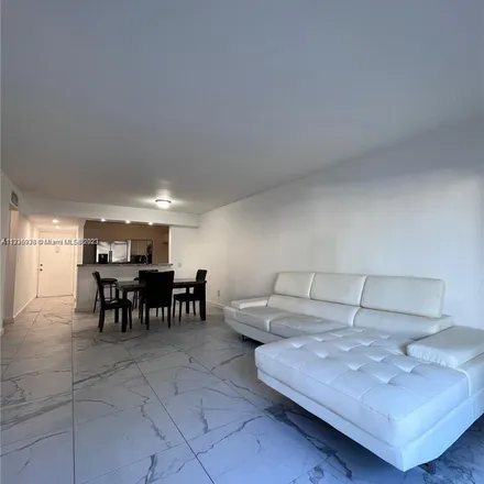 Image 4 - 11925 Northeast 2nd Avenue, North Miami, FL 33161, USA - Apartment for rent