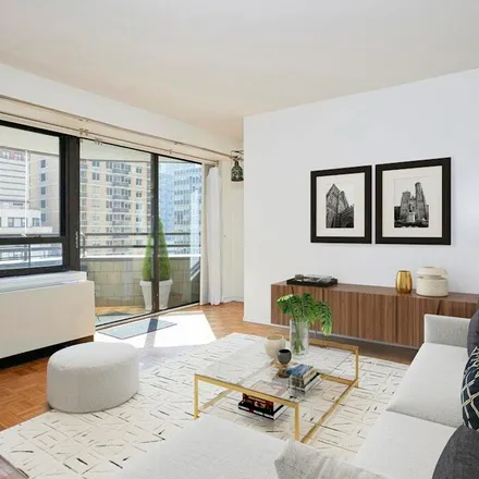 Rent this 1 bed apartment on 240 East 47th Street in New York, NY 10017