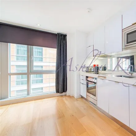 Image 6 - Ontario Tower, 4 Fairmont Avenue, London, E14 9JA, United Kingdom - Apartment for rent