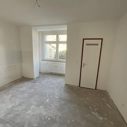 Rent this 2 bed apartment on Thorner Straße 3 in 44627 Herne, Germany