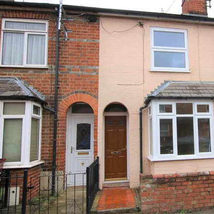 Rent this 2 bed townhouse on 33 Cranbury Road in Reading, RG30 2XE