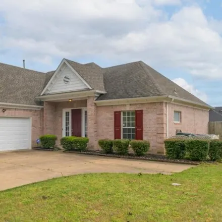 Buy this 3 bed house on 8341 Thor Road in Memphis, TN 38018