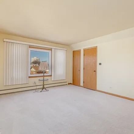 Image 5 - 9409 S Kolmar Ave Unit 2, Oak Lawn, Illinois, 60453 - House for rent