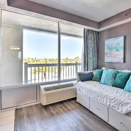 Rent this studio apartment on Daytona Beach