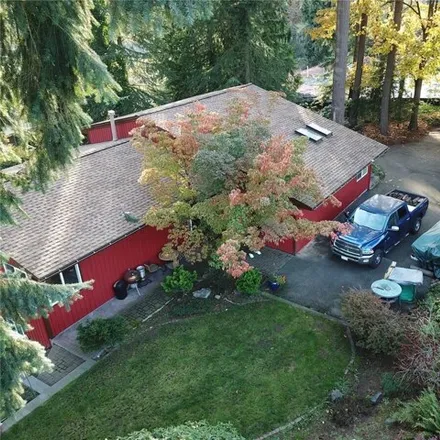 Buy this 4 bed house on 179th Street Southwest in Lynnwood, WA 98037