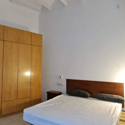 Image 3 - Carrer Nou de la Rambla, 1, 08001 Barcelona, Spain - Apartment for rent
