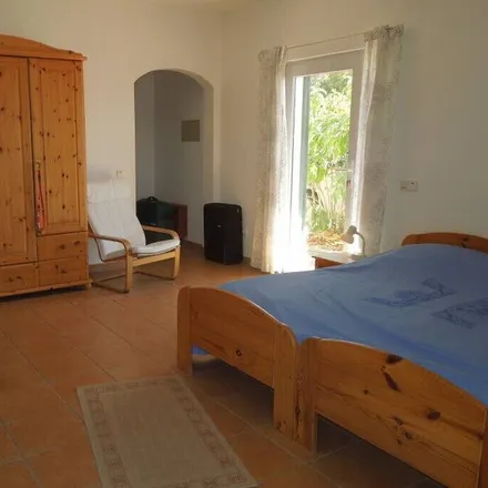 Rent this 3 bed house on Quatrim do Norte in 8700-127 Moncarapacho e Fuseta, Portugal