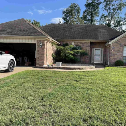 Buy this 4 bed house on 886 Jamestown Circle in Jacksonville, AR 72076