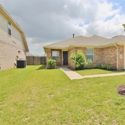 Image 2 - 196 Rodeo Dr, Manvel, Texas, 77578 - House for rent