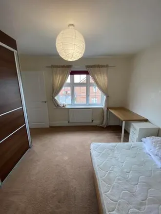 Image 7 - 8 Tinding Drive, Bristol, BS16 1FS, United Kingdom - House for rent