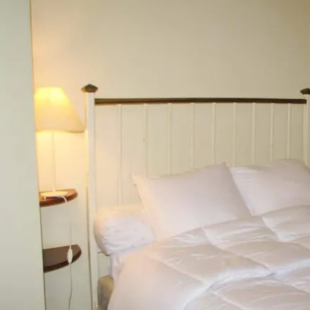Rent this 3 bed house on La Porte de Bourgogne (Mouzon) in 08210 Mouzon, France