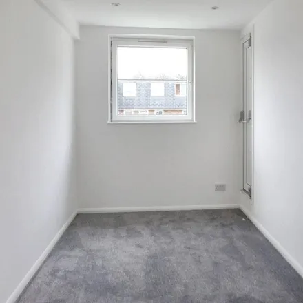 Image 8 - Rusholme Grove, Upper Sydenham, London, SE19 1HD, United Kingdom - Apartment for rent