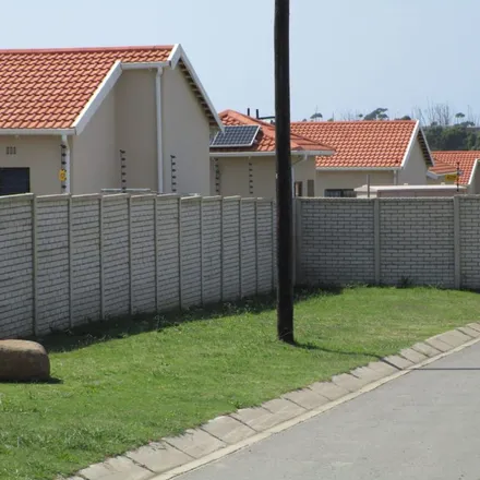 Image 8 - Breezyvale Connector Road, Buffalo City Ward 46, East London, 5209, South Africa - Townhouse for rent