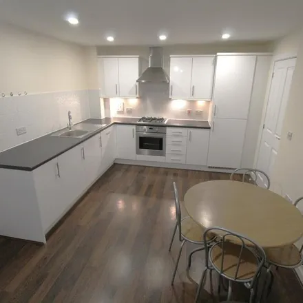 Image 1 - Pump House Crescent, Watford, WD17 2AA, United Kingdom - Apartment for rent
