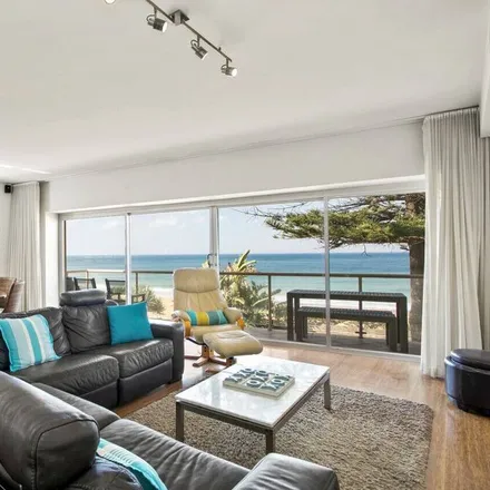 Rent this 3 bed apartment on Narrabeen NSW 2101