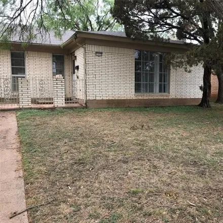Rent this 2 bed house on 3364 South 27th Street in Abilene, TX 79605