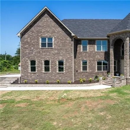 Buy this 5 bed house on unnamed road in Crawford County, AR