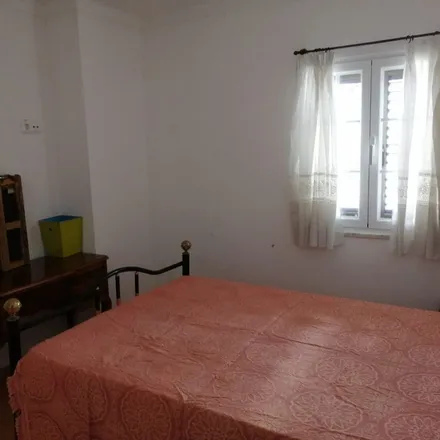Rent this 3 bed apartment on Avenida do Outeiro 33 in 7440-012 Alter do Chão, Portugal