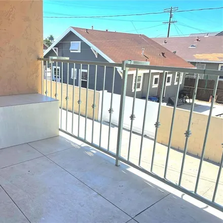 Image 6 - 1235 South Centre Street, Los Angeles, CA 90731, USA - Duplex for rent