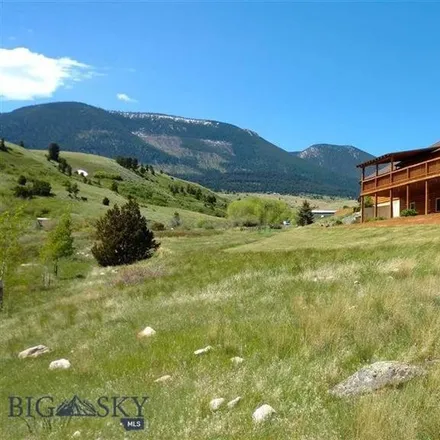 Buy this 4 bed loft on 271 Wineglass Road in Park County, MT 59047