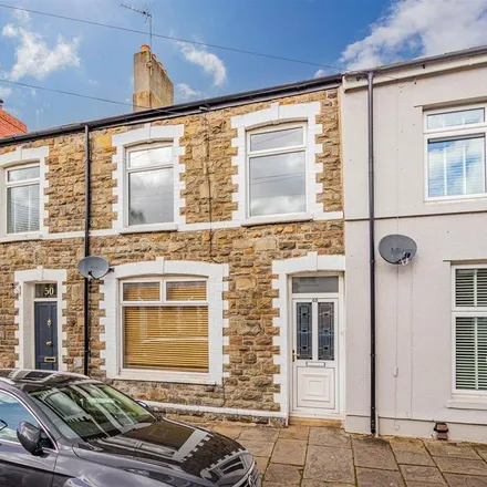 Rent this 3 bed house on Pendyrys House in 47-99 Mortimer Road, Cardiff