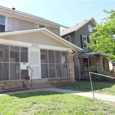 Buy this 3 bed house on 4326 Bell Street in Kansas City, MO 64111