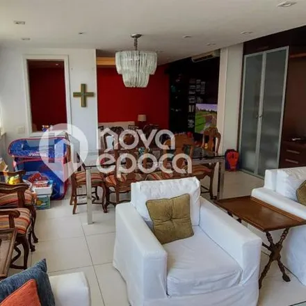 Buy this 4 bed apartment on Da Brambini Ristorante in Rua Gustavo Sampaio, Leme