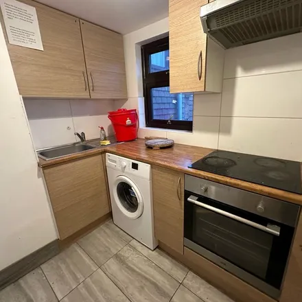 Rent this studio townhouse on St. Marys Road in London, IG1 1QU