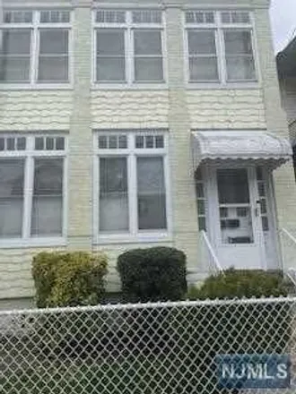 Rent this 2 bed house on 103 Wegman Parkway in Jersey City, NJ 07305